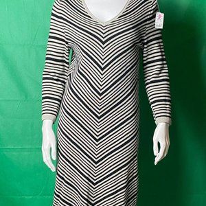 MAX STUDIO V-Neck Sweater Dress Black & Gray L
